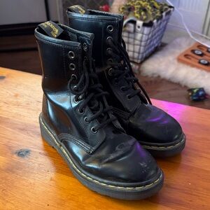 MIE Vintage Original Dr. Martens Boots